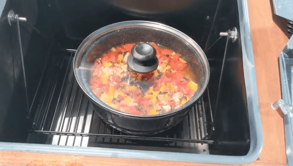 off grid cooking with solar sun oven